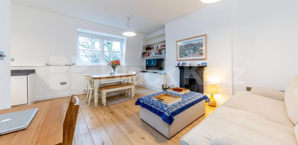 			2 Bedroom, 1 bath, 1 reception Flat			 Hillmarton Road, Caledonian Road